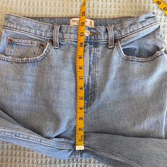 Abercrombie & Fitch The 90s Relaxed Jeans High Rise Womens 30 10 XL Light Wash - Picture 6 of 7